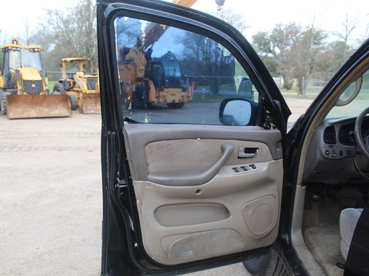 2006-toyota-tundra-image-9