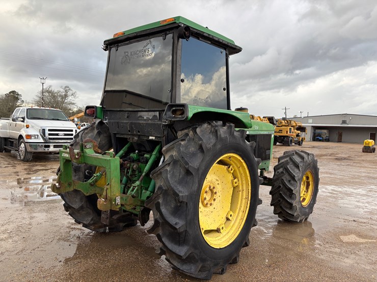 john-deere-3155-image-5