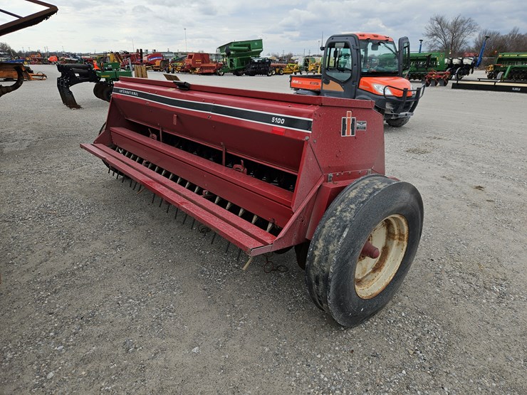 international-5100-image-7