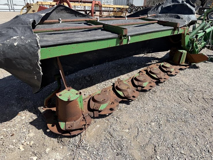 john-deere-275-image-7