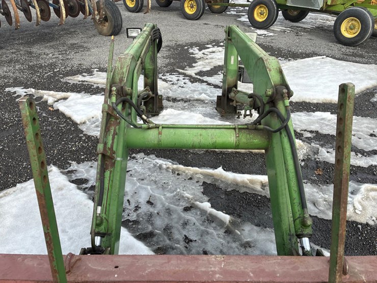 john-deere-158-image-9