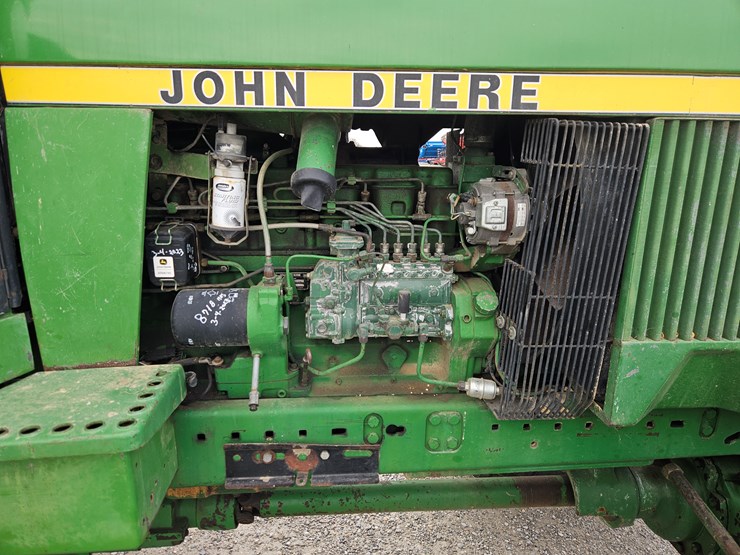 1988-john-deere-4650-image-18