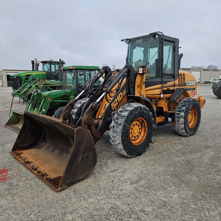 2004 CASE 521D