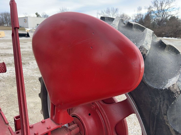 farmall-300-image-32