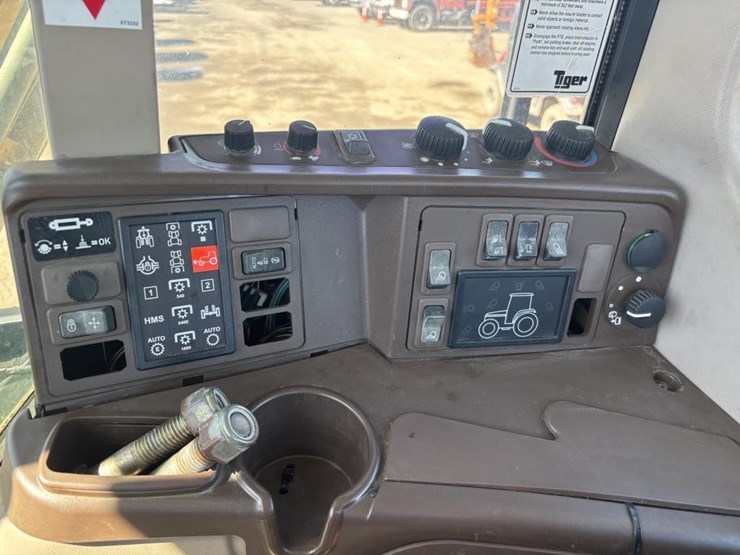 john-deere-7220-image-40