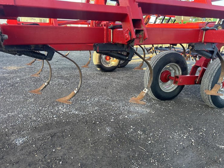 case-ih-4600-image-11