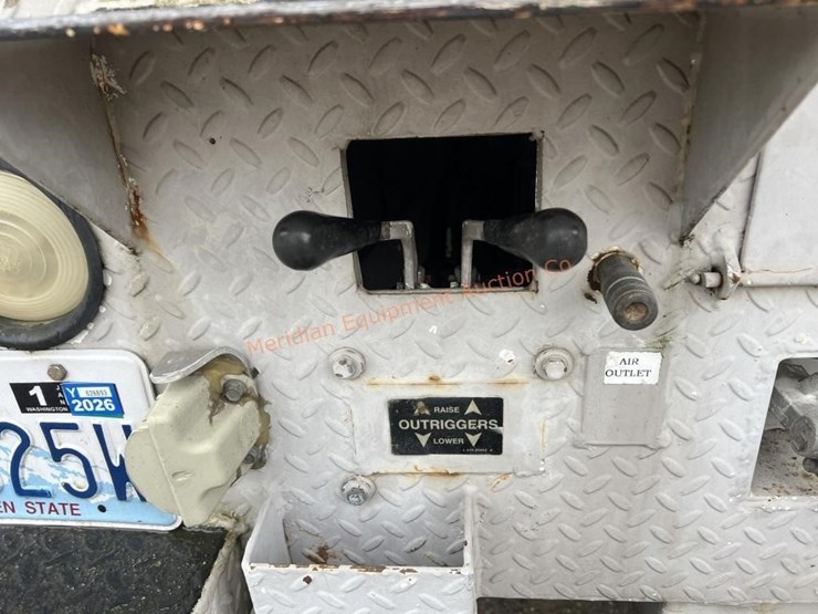 1999-international-4000-image-21