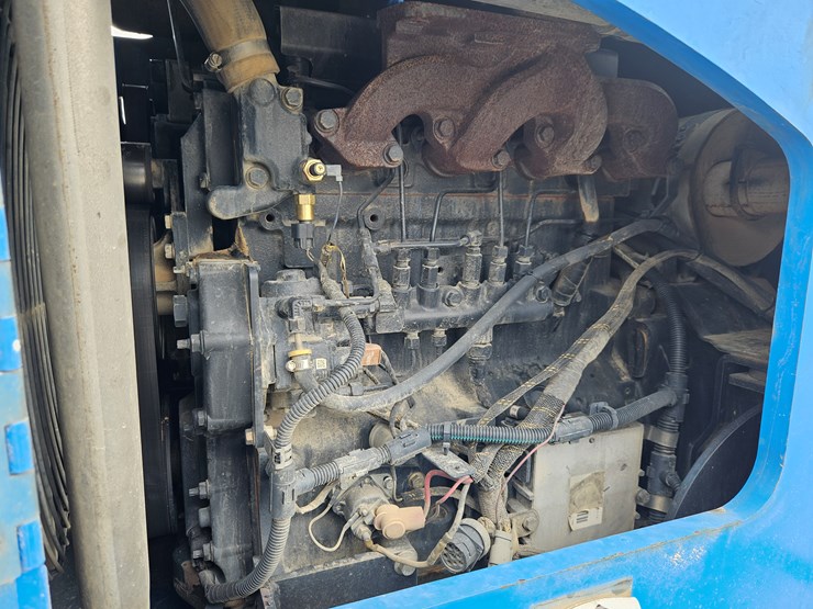 2012-genie-gth1056-image-18