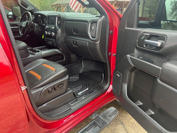 2020-gmc-sierra-2500-image-5