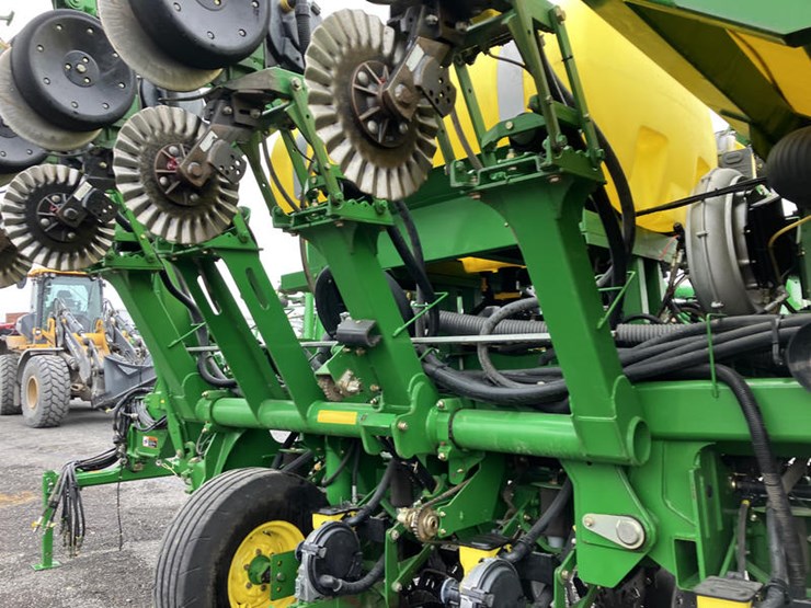 2008-john-deere-1790-image-24