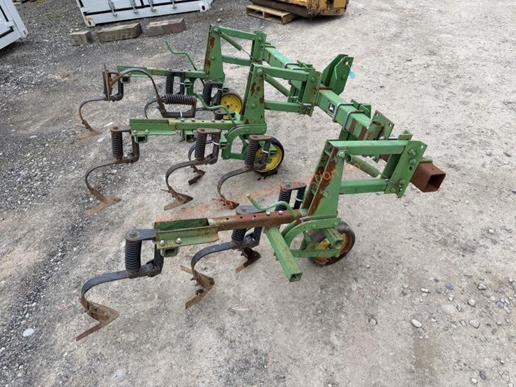 john-deere-2-image-5