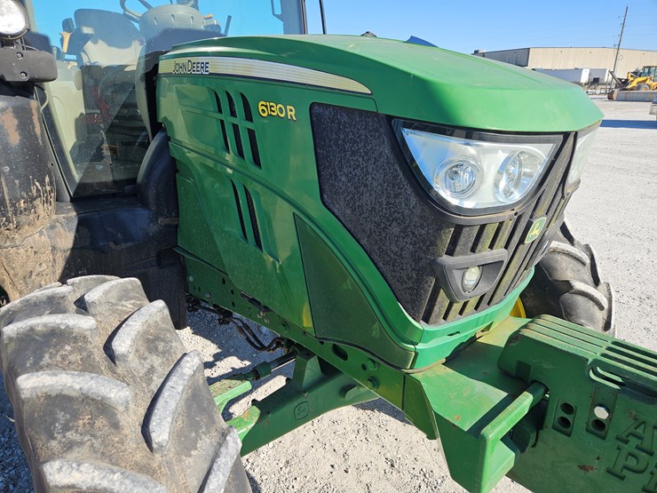 2017-john-deere-6130r-image-19