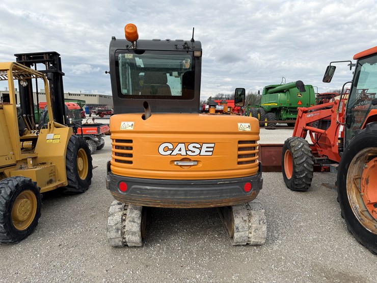 2019-case-cx57c-image-18