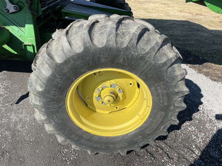 1990-john-deere-9400-image-29