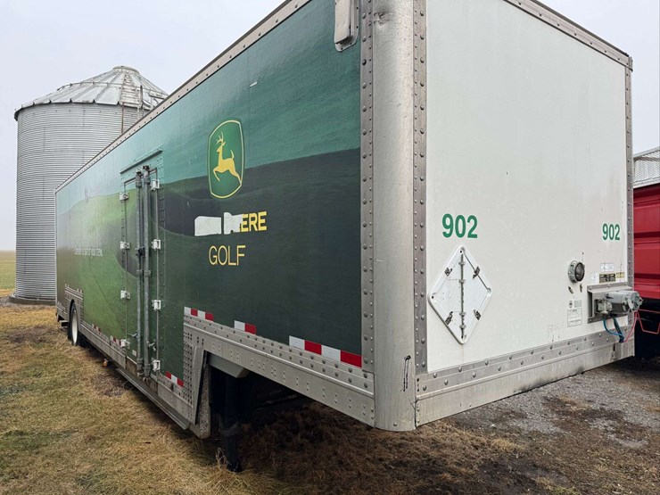 manac-enclosed-tender-trailer-with-2550-gal-tank---35'-long-x-8'-wide-x-8.5'-tall-image-3