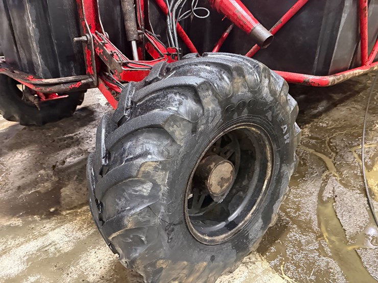 2017-nuhn-lagoon-crawler-image-26