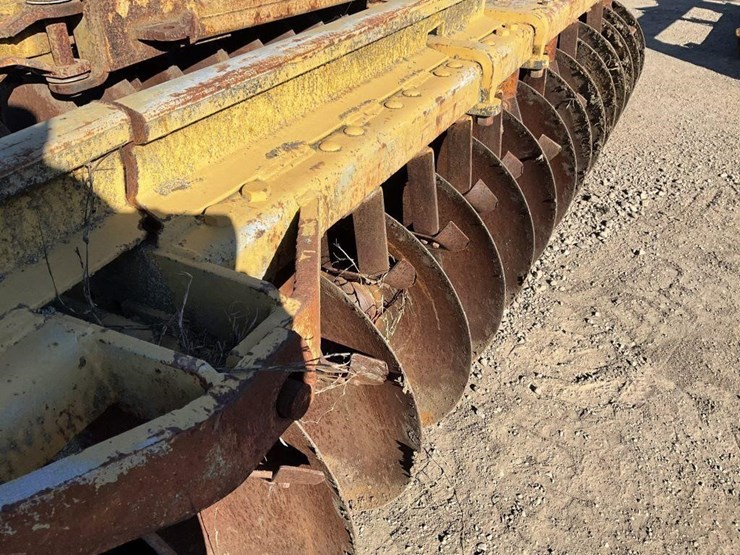 international-20-image-13