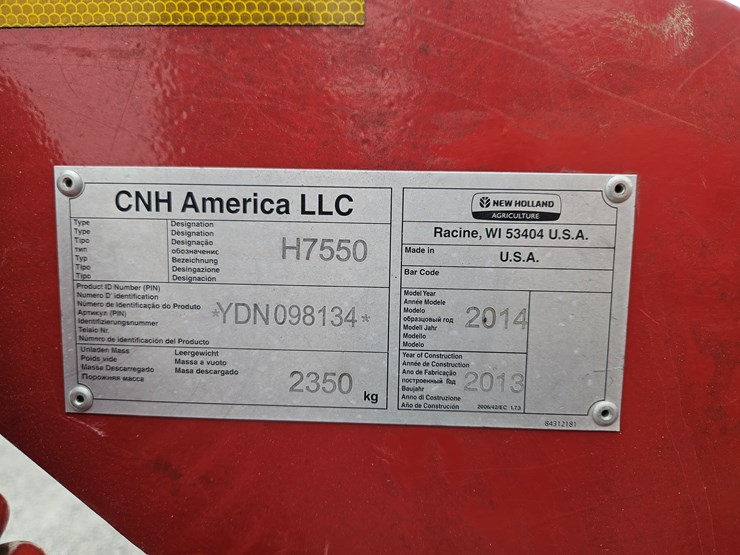 2014-new-holland-h7550-image-5