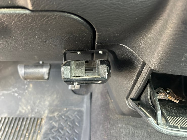 2003-dodge-ram-2500-image-13