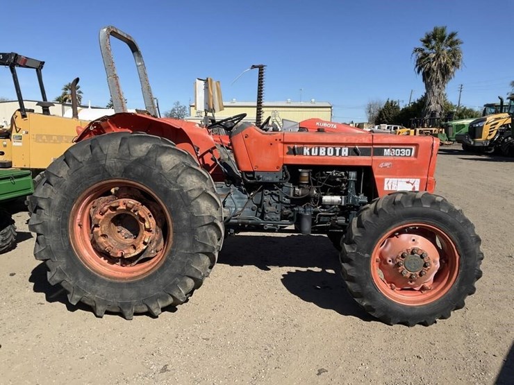 kubota-m8030-image-4