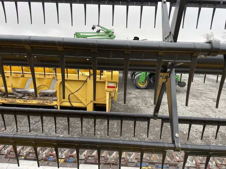 new-holland-973-image-17