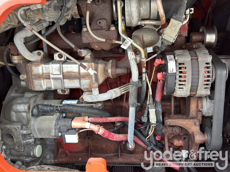 2016-sky-trak-6042-image-29