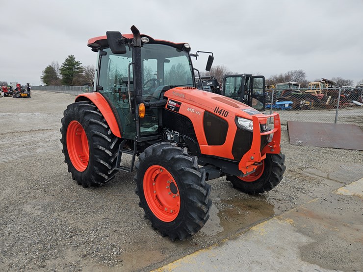 2020-kubota-m5-111-image-18