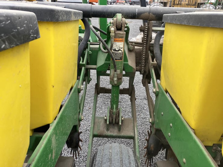 john-deere-1760-image-11