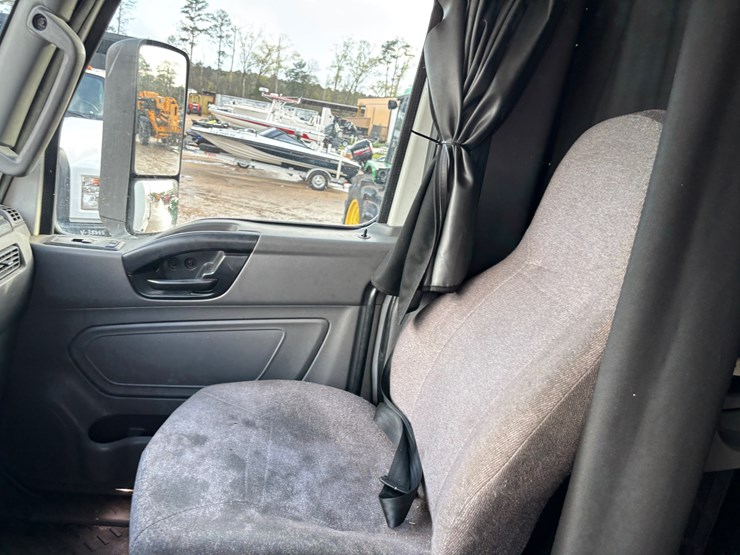 2018-international-lt-image-31