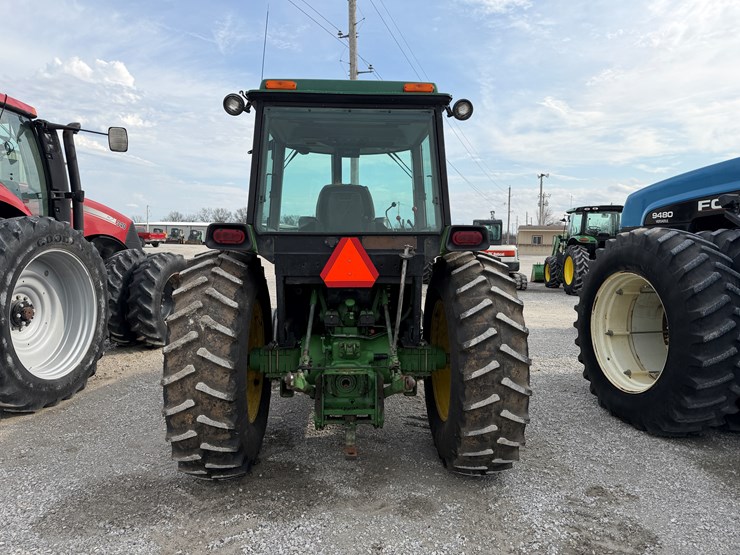 john-deere-2950-image-8