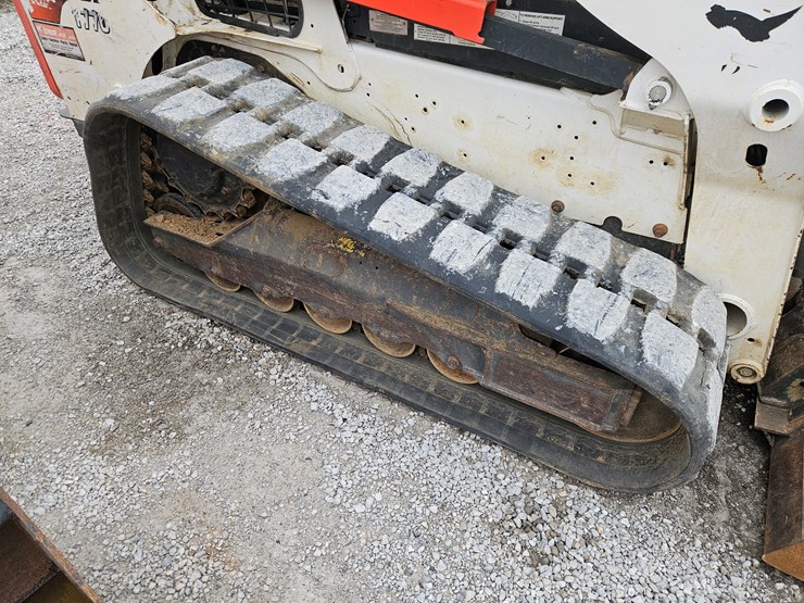 2020-bobcat-t770-image-14