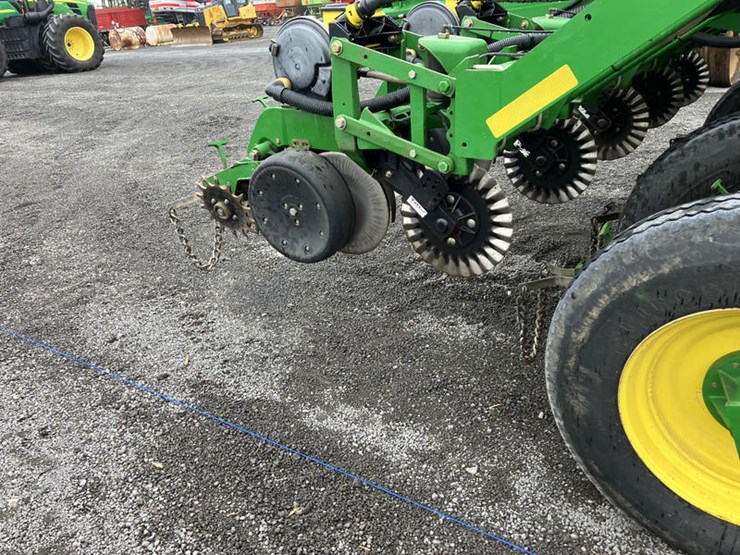 2008-john-deere-1790-image-9