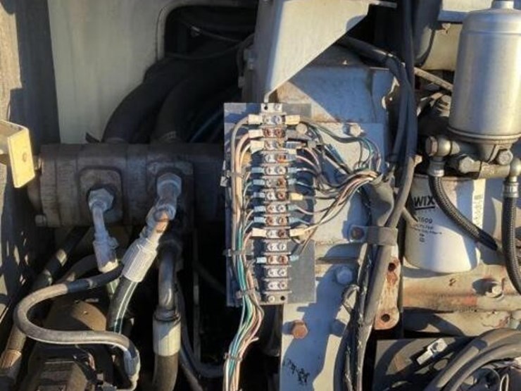 1999-jlg-80hx+6-image-11