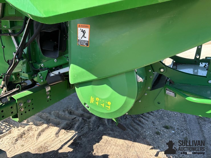 2015-john-deere-s670-image-19