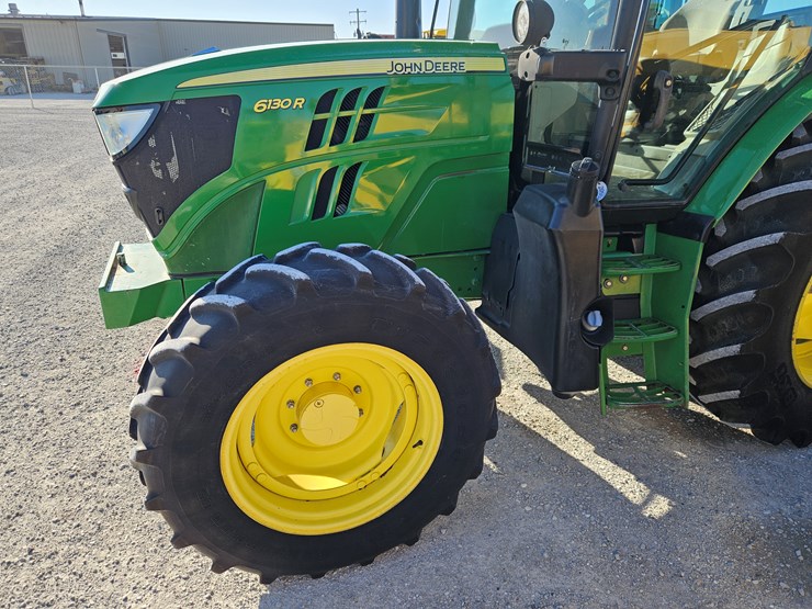 2017-john-deere-6130r-image-17
