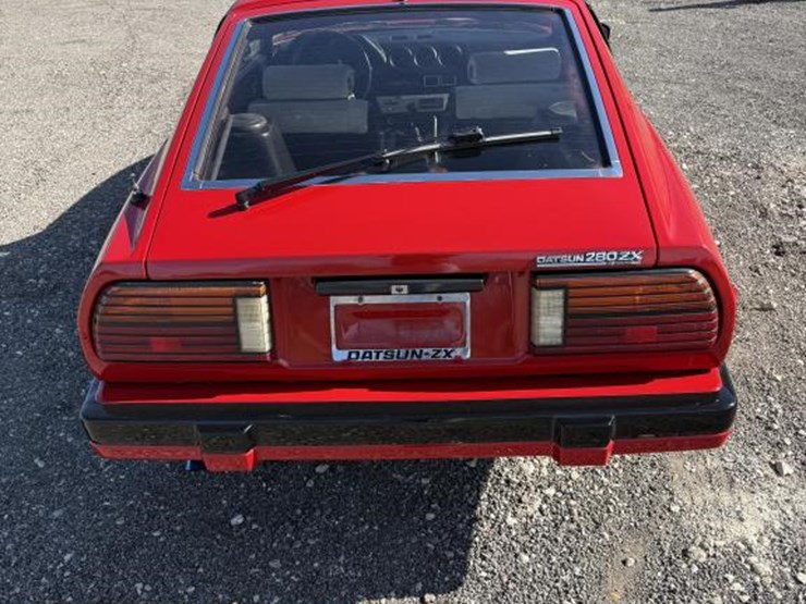 #331-•-1983-nissan-datsun-280zx-image-10