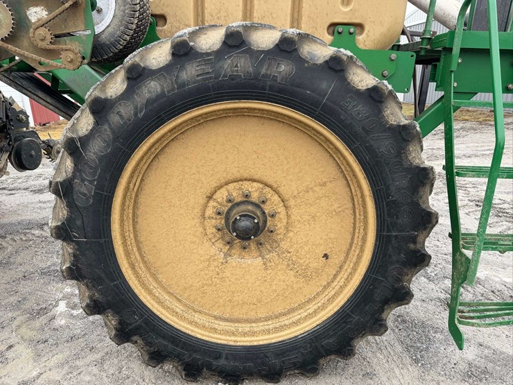 great-plains-yp1625-32tr-image-39