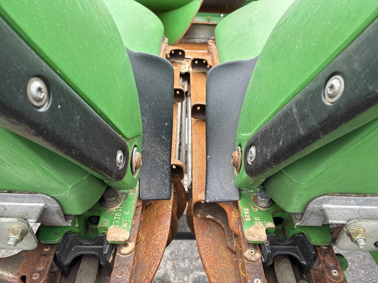 2015-john-deere-612c-image-30