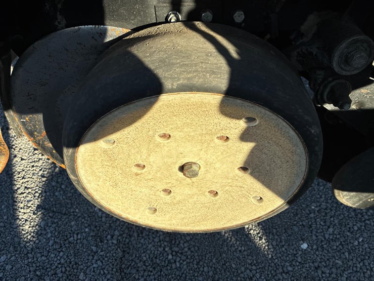 2009-kinze-3000-image-18