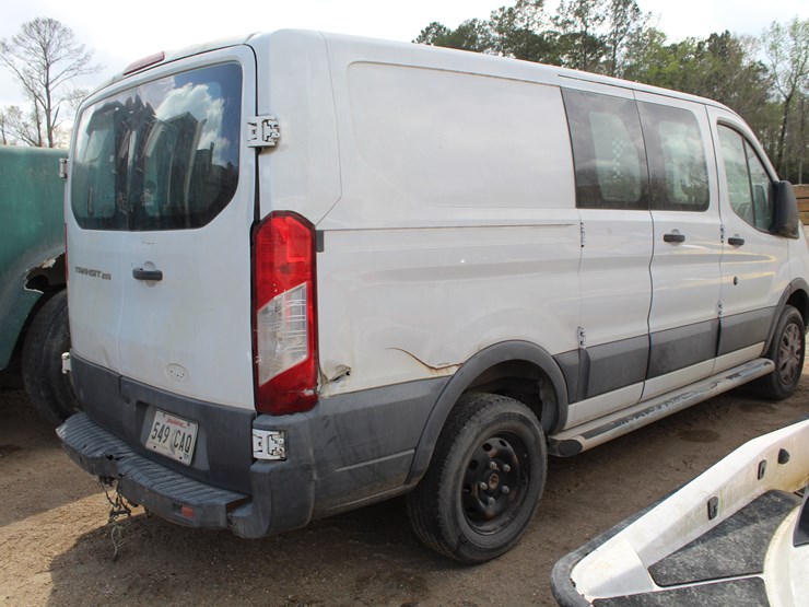 2016-ford-transit-image-4