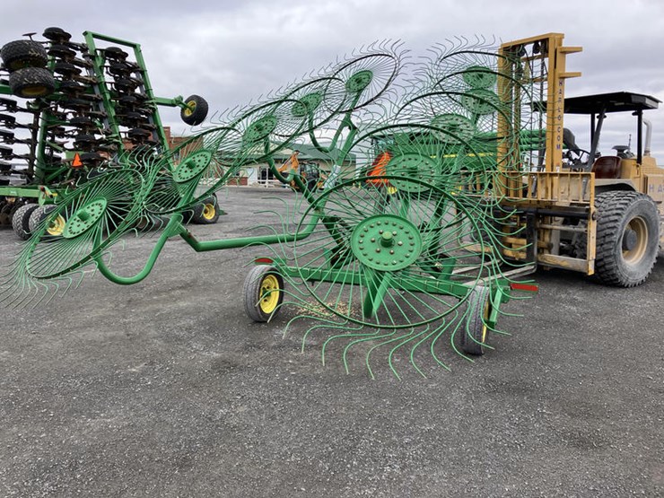 john-deere-702-image-7