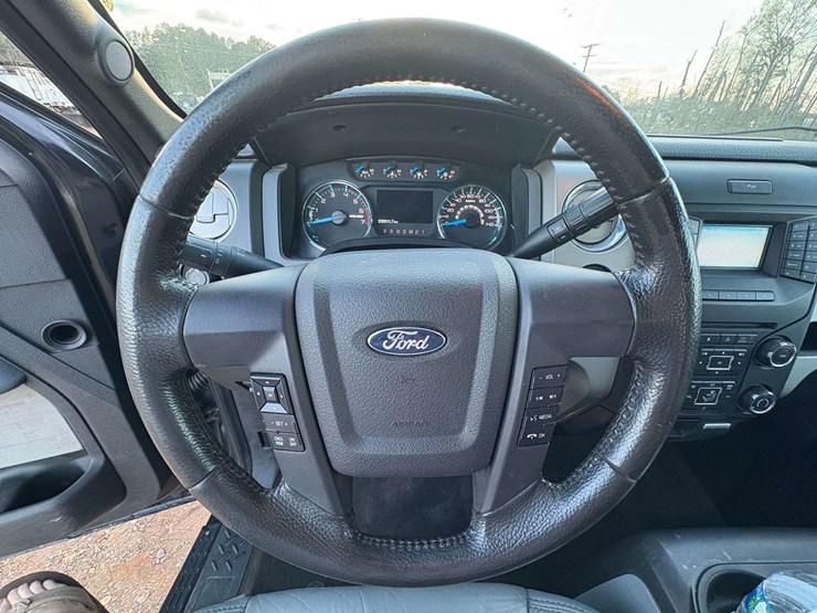 2014-ford-f150-xlt-image-16