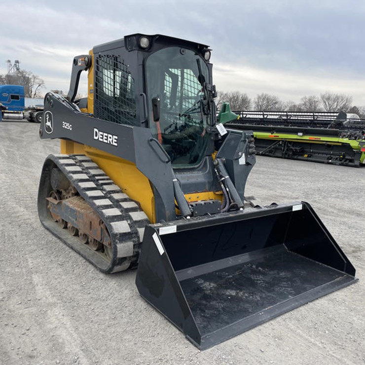 DEERE 325G