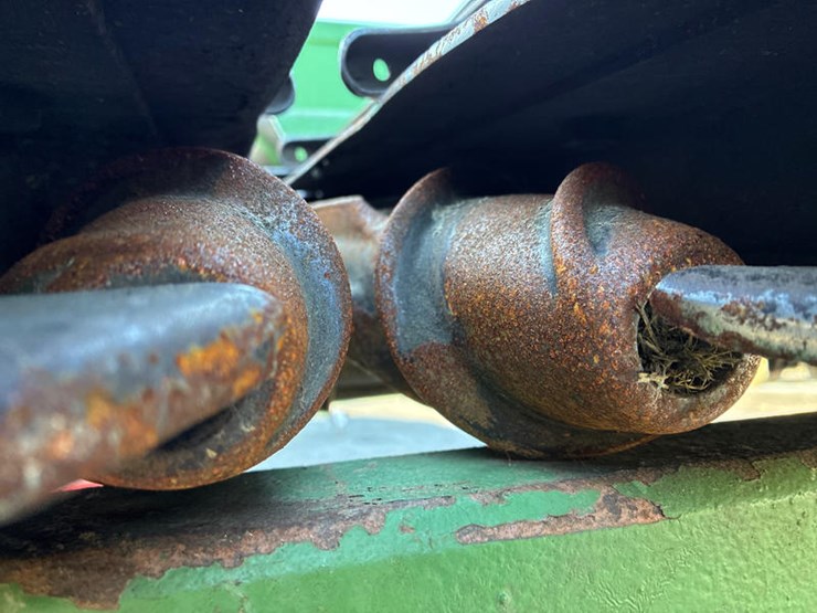 john-deere-843-image-23