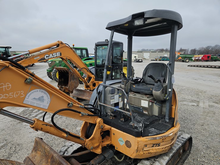 2012-case-cx31b-image-4