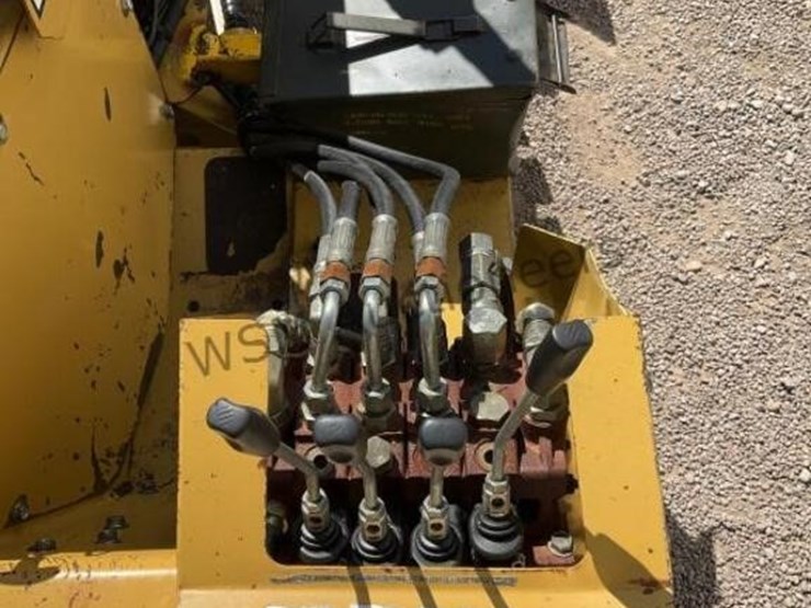 struck-magnatrac-6000-image-14