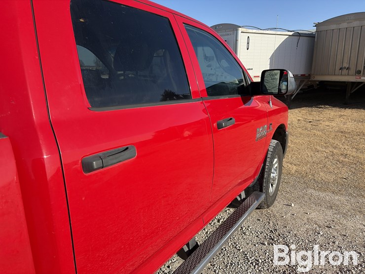 2014-ram-2500-st-image-12