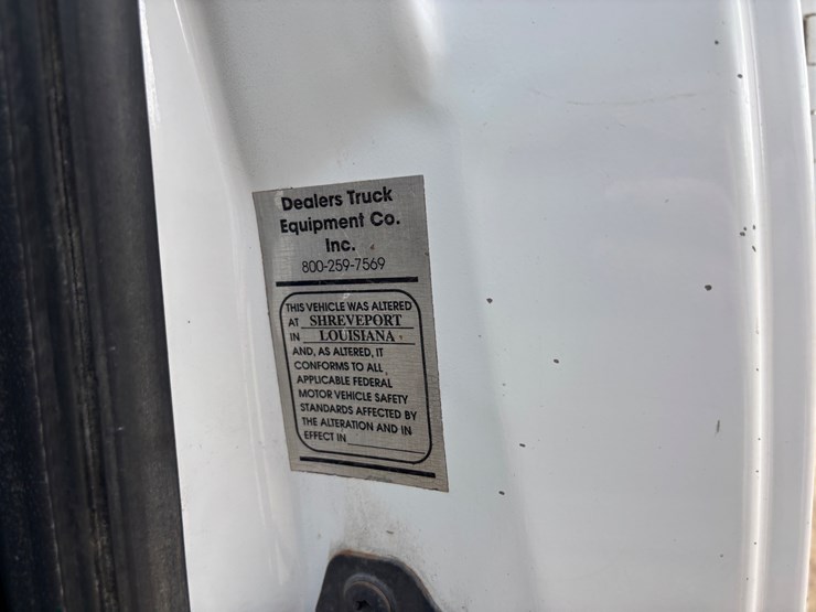 2010-ford-f250-image-19