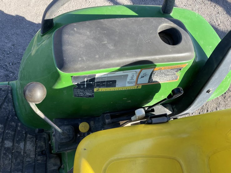 john-deere-4200-image-22