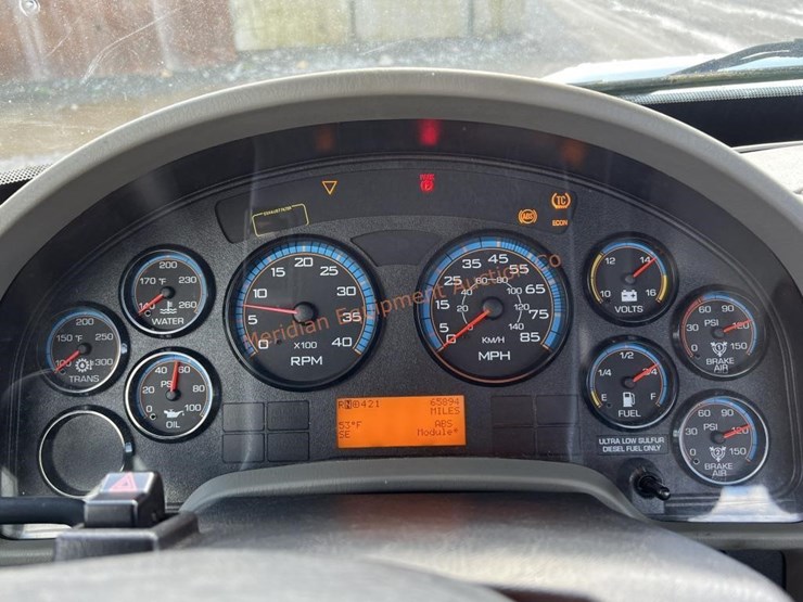 2012-international-4000-image-29